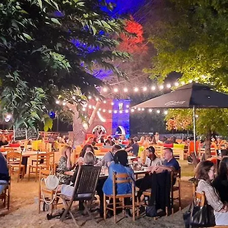 Ferme Rénovée En Loft à 20mn De Toulouse 15 Pers Сasa de vacaciones